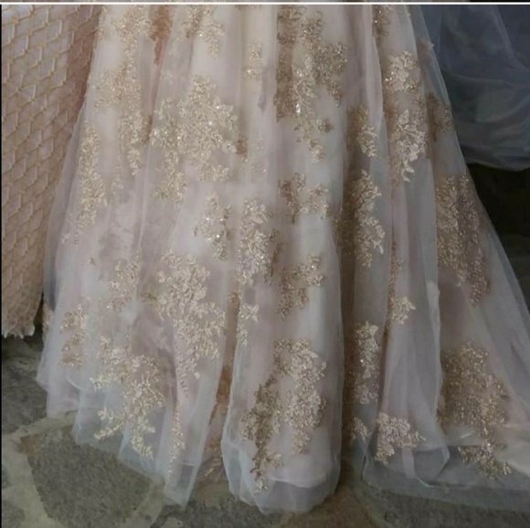 Rose gold bridal gown - Picture 3 of 4
